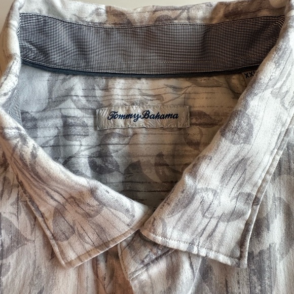 Tommy Bahama XXL Floral Button Up Shirt Gray White Cotton Silk Blend Long Sleeve - Picture 9 of 10